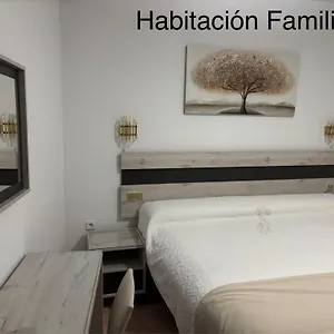 2* Hotel Praderón